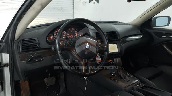 Photo 10 VIN: WBABN51090JT81652 - BMW 330 