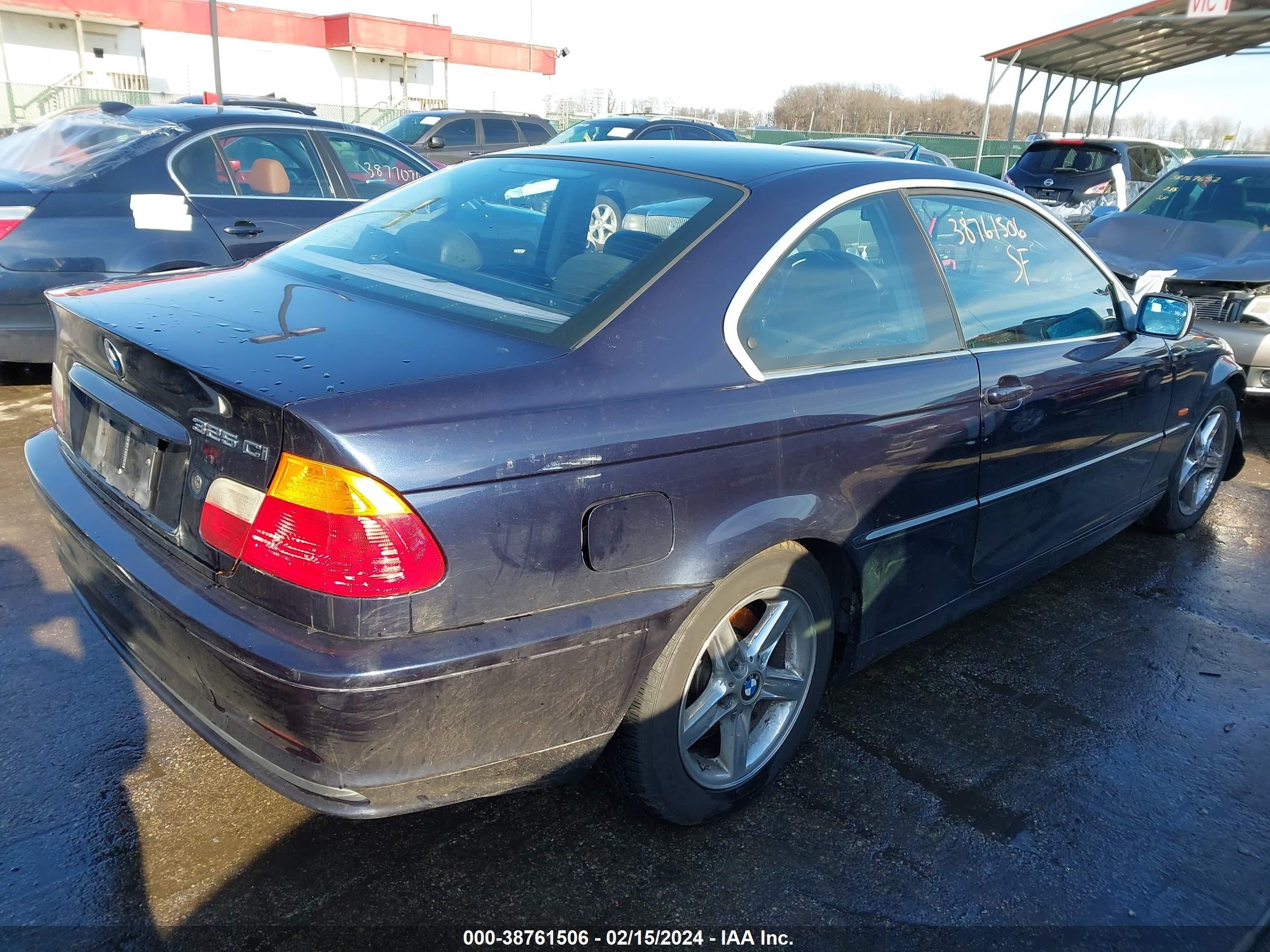 Photo 3 VIN: WBABN73443PJ15548 - BMW 3ER 