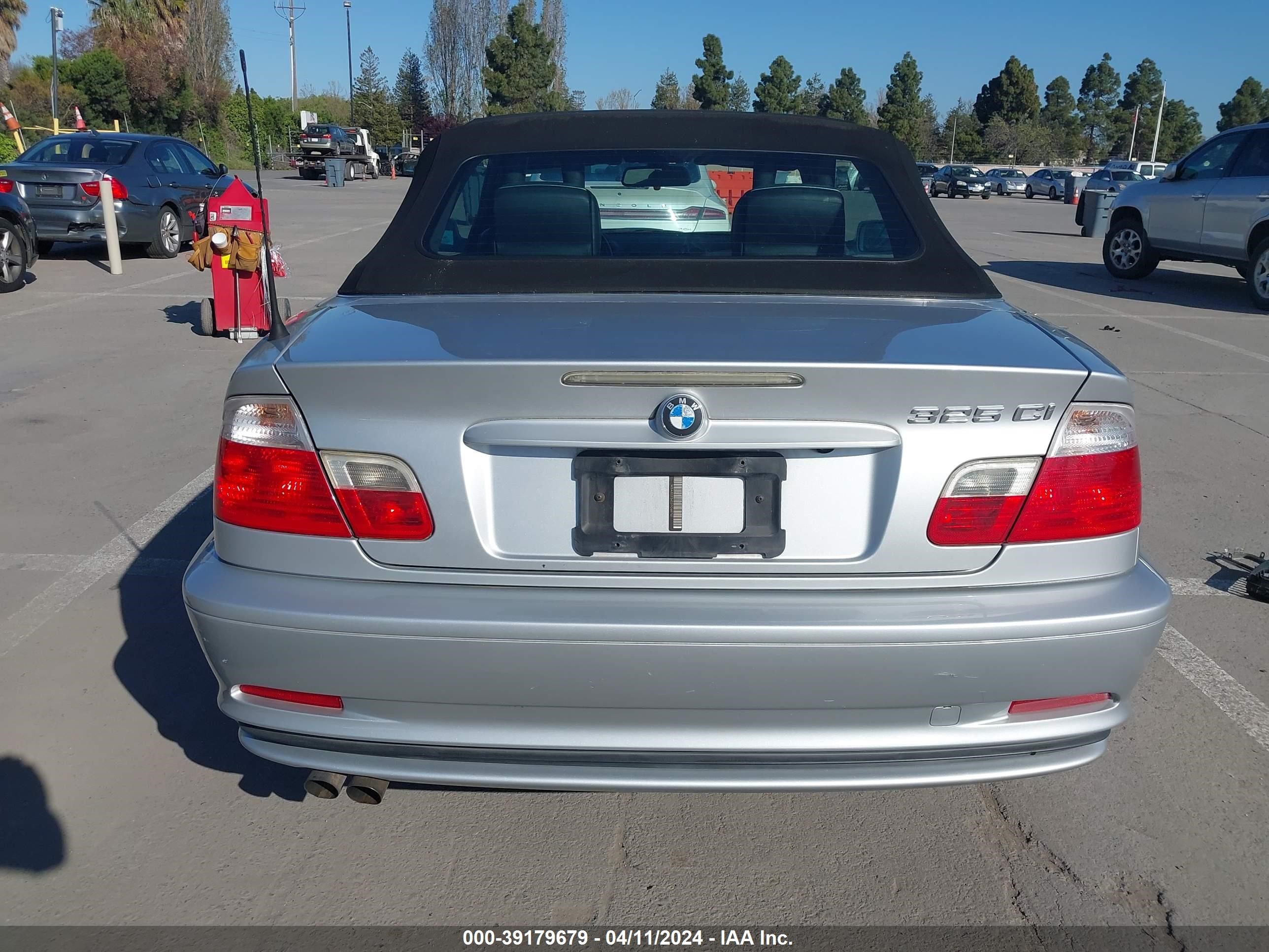 Photo 15 VIN: WBABS33433PG89787 - BMW 3ER 