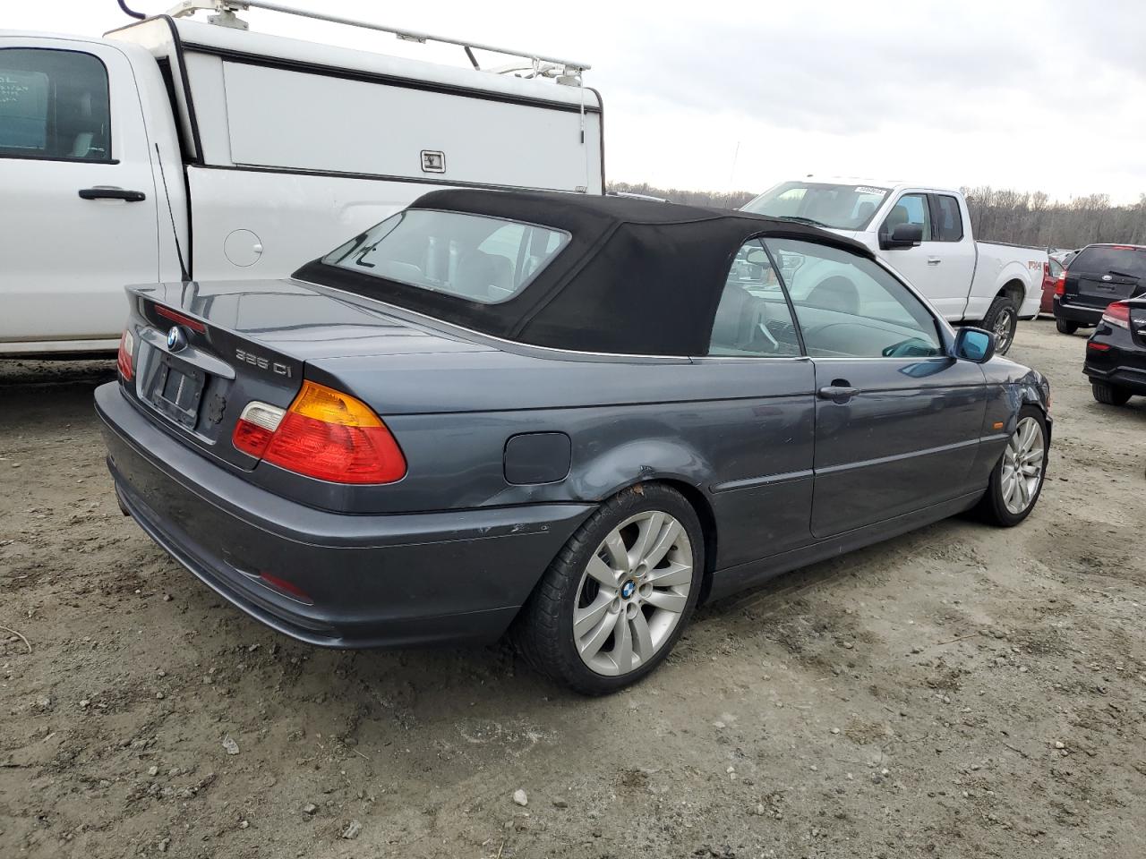 Photo 2 VIN: WBABS33462PG88227 - BMW 3ER 