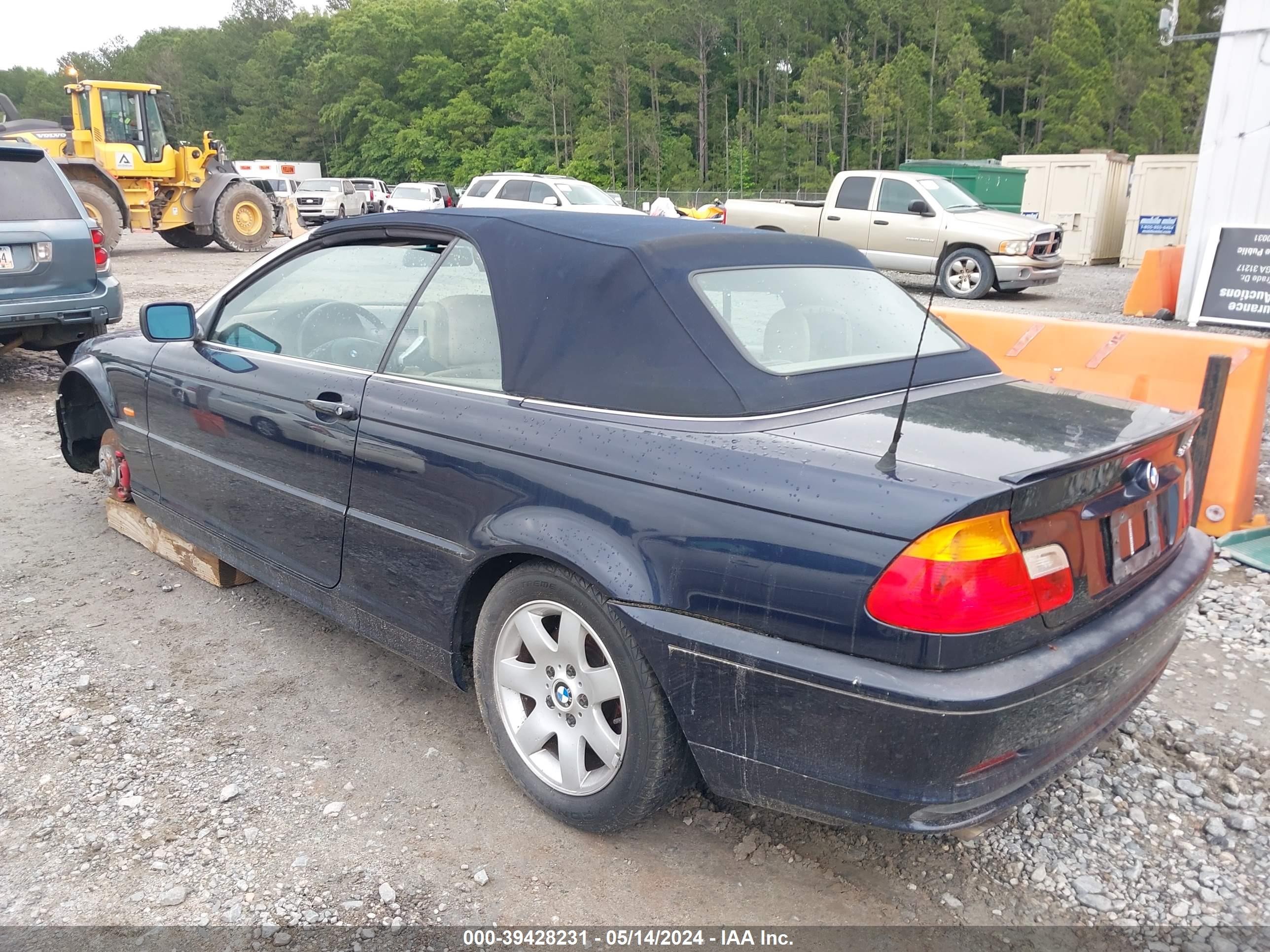 Photo 2 VIN: WBABS33481JY40927 - BMW 3ER 