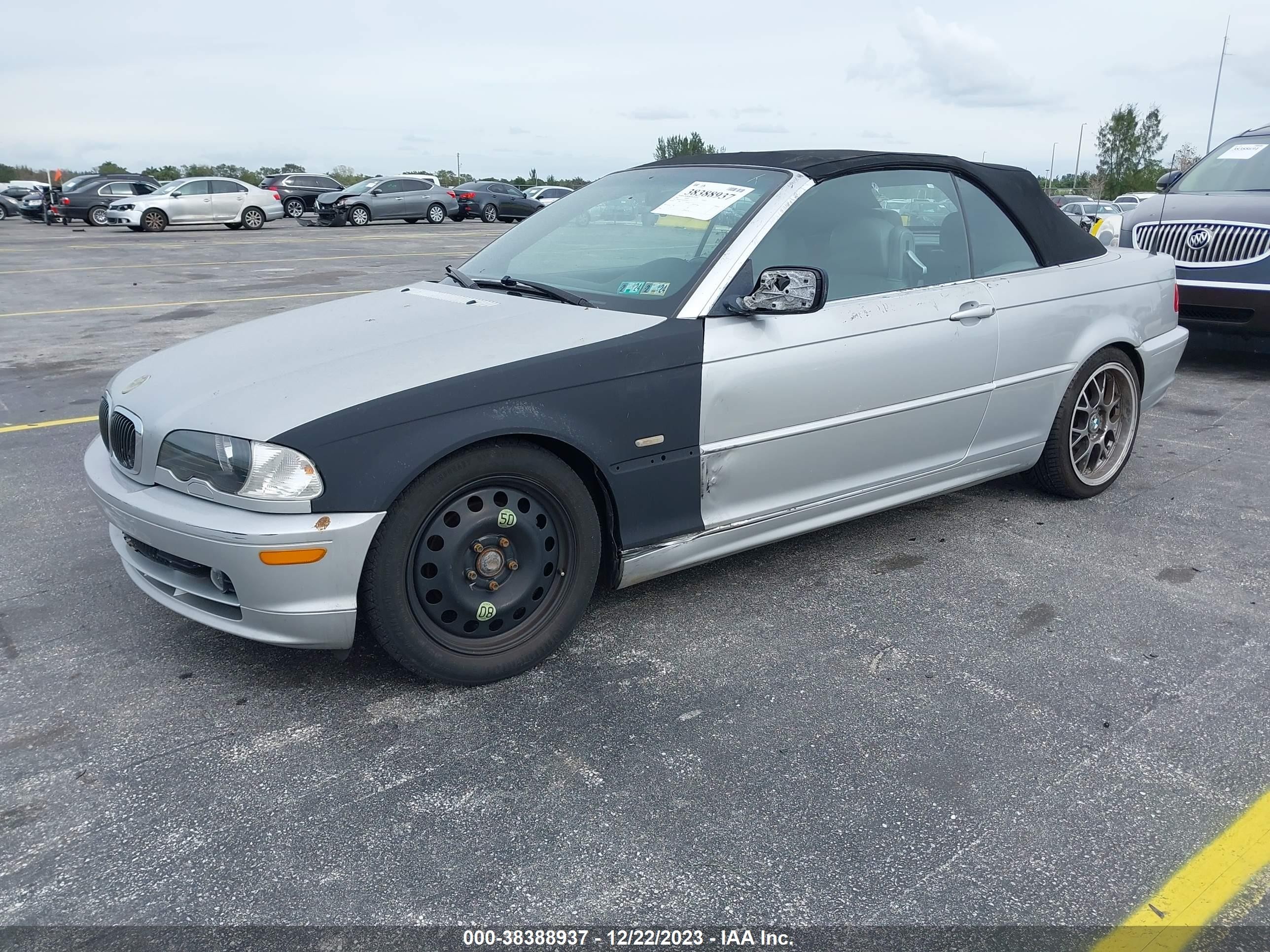 Photo 1 VIN: WBABS334X2JY43491 - BMW 3 SERIES 