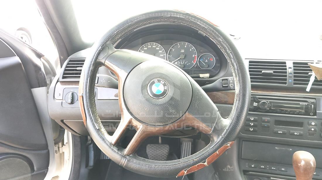 Photo 13 VIN: WBABS510X0EH31567 - BMW 330 