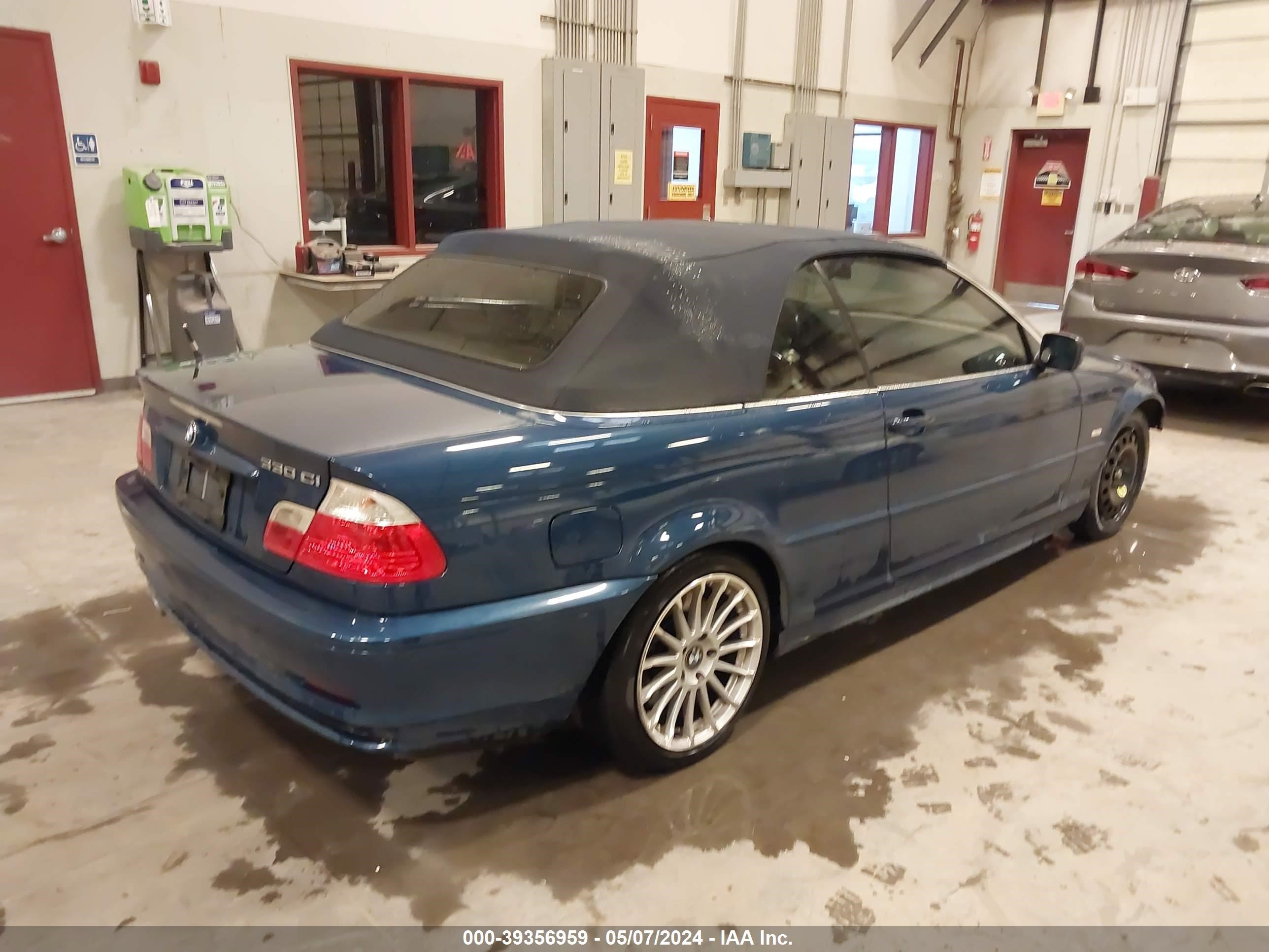 Photo 3 VIN: WBABS53402JU95549 - BMW 3ER 