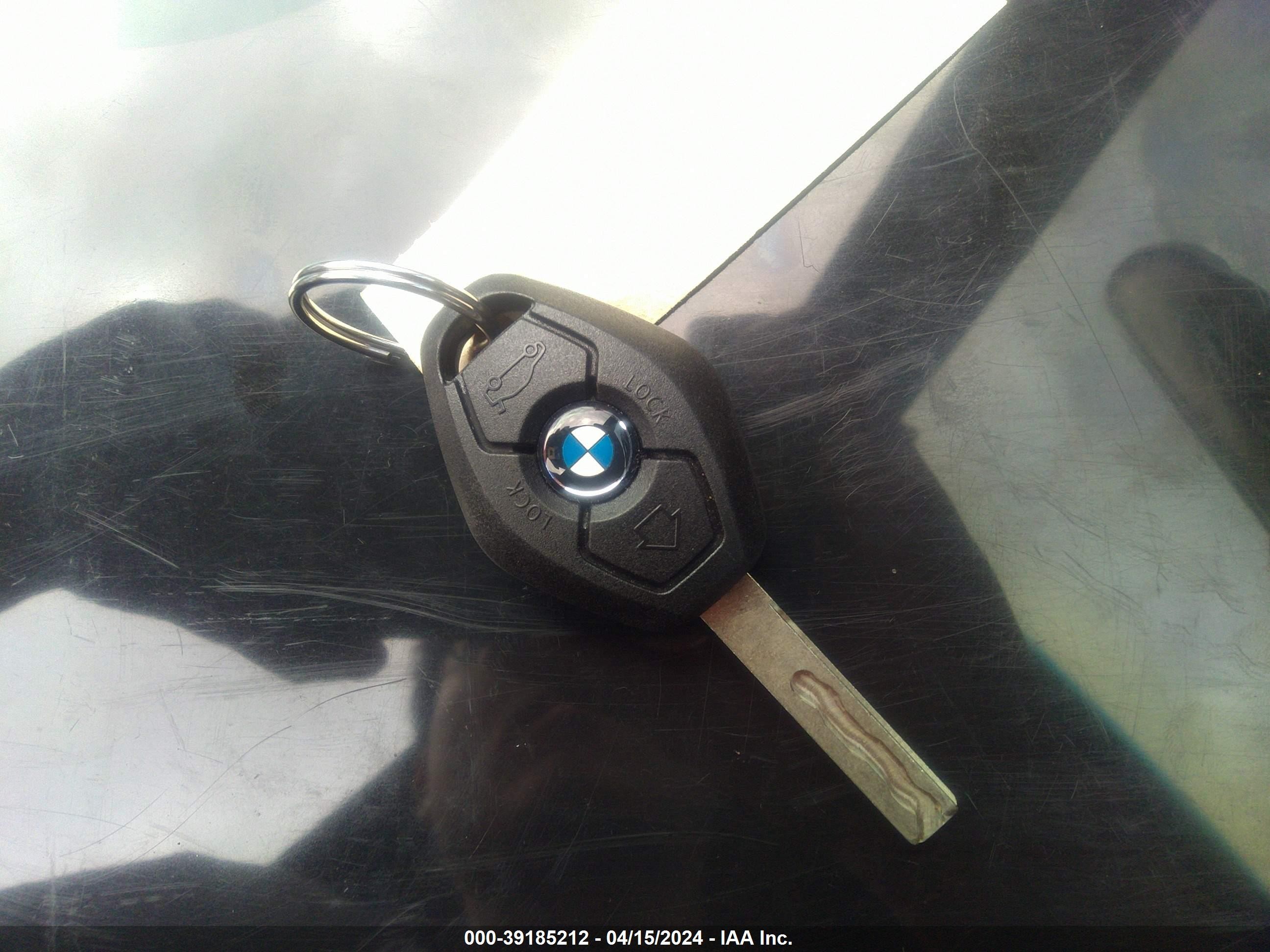 Photo 10 VIN: WBABS53451EV85982 - BMW 3ER 