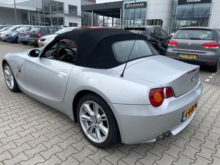 Photo 2 VIN: WBABT51000LS61703 - BMW Z4 ROADSTER 