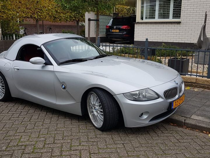 Photo 4 VIN: WBABT51050LR83281 - BMW Z4 ROADSTER 