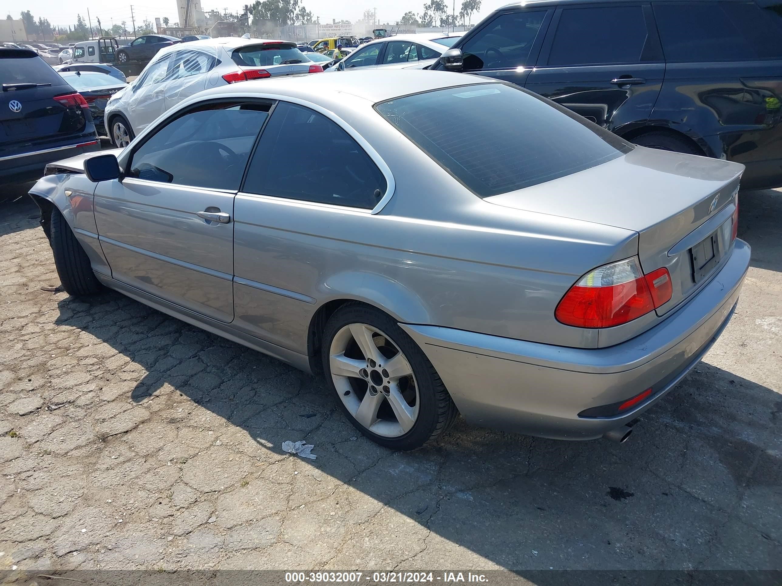 Photo 2 VIN: WBABV13434JT21817 - BMW 3ER 