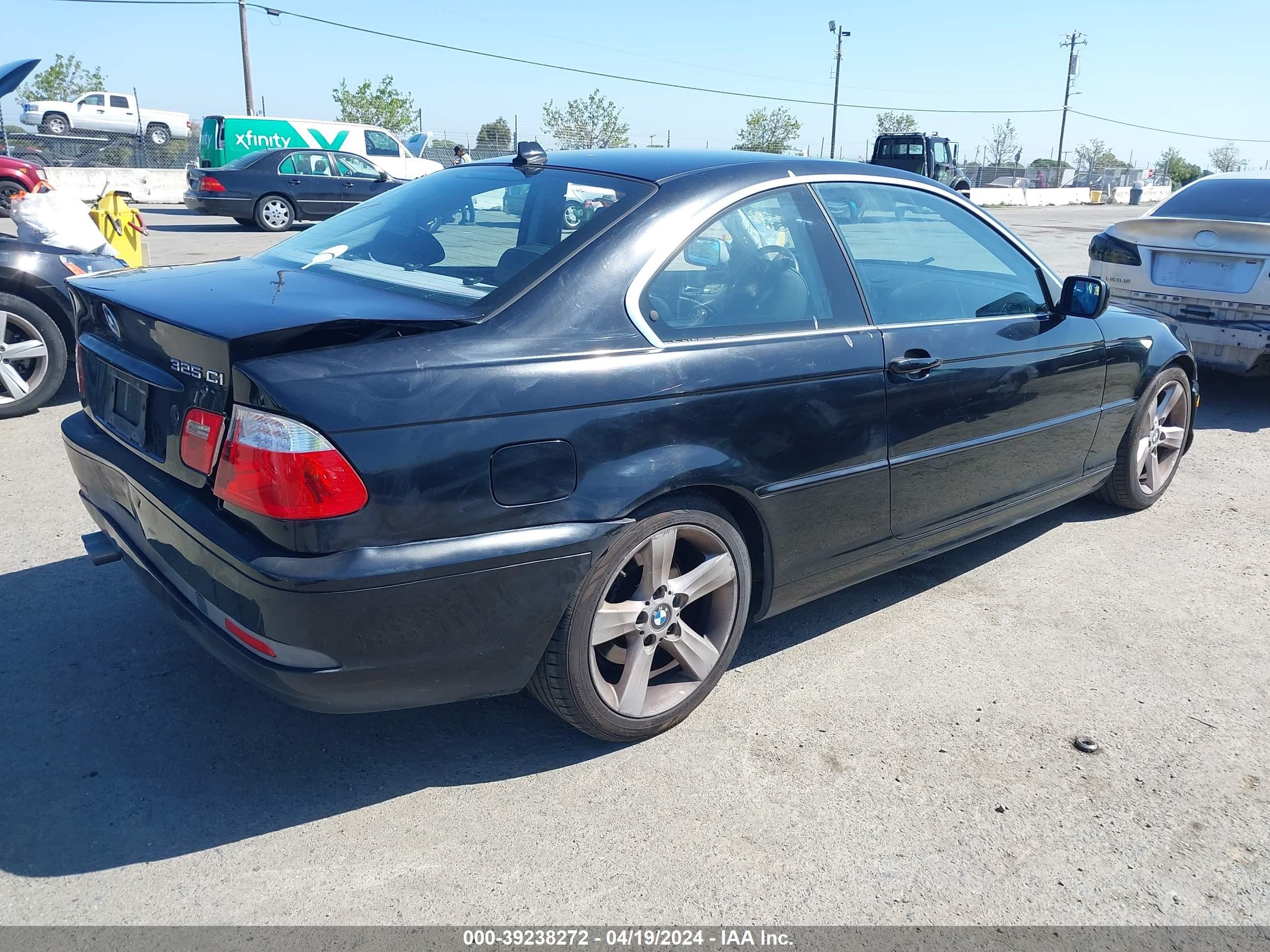 Photo 3 VIN: WBABV13454JT22628 - BMW 3ER 