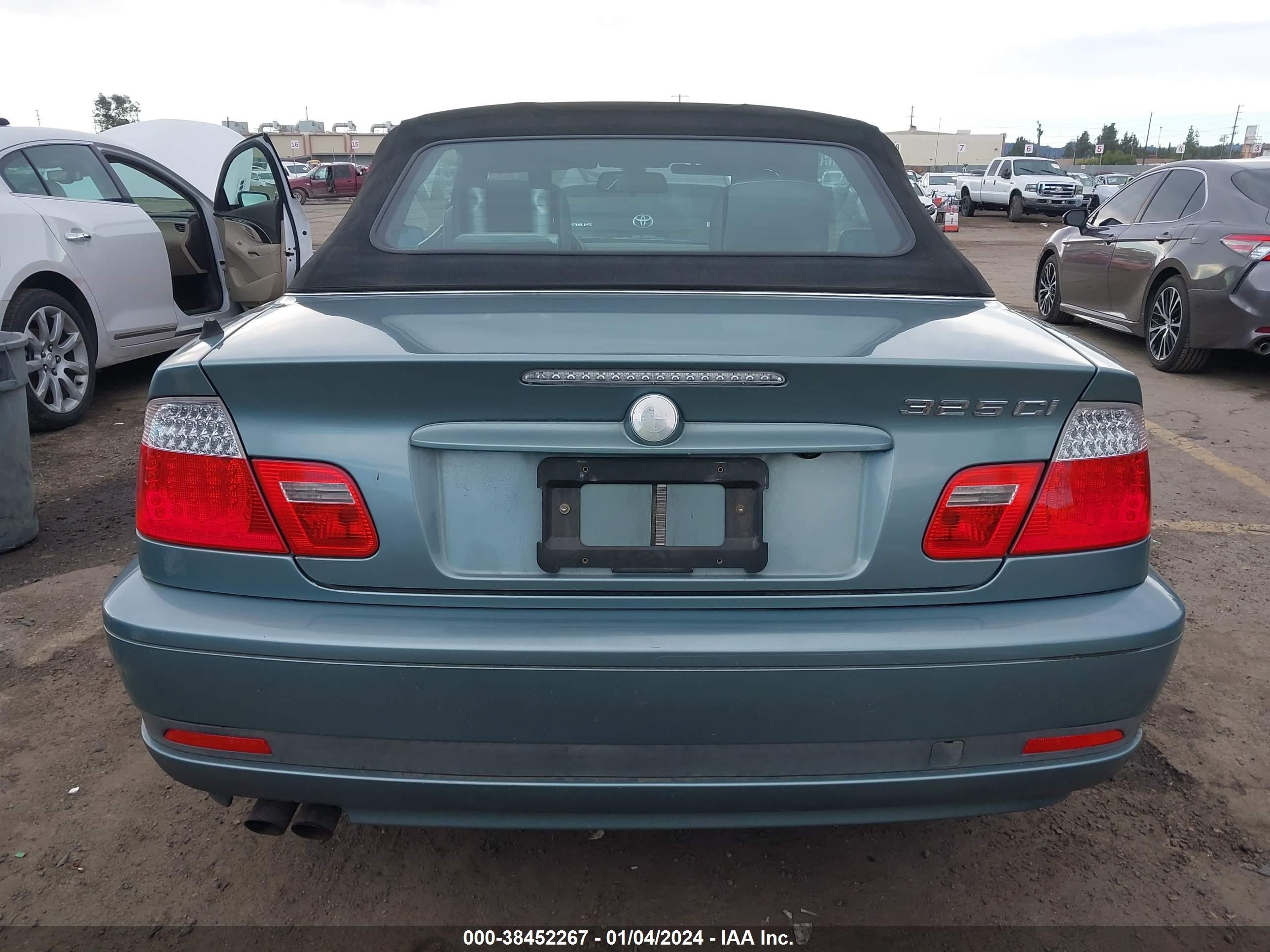 Photo 15 VIN: WBABW33484PL32768 - BMW 3ER 