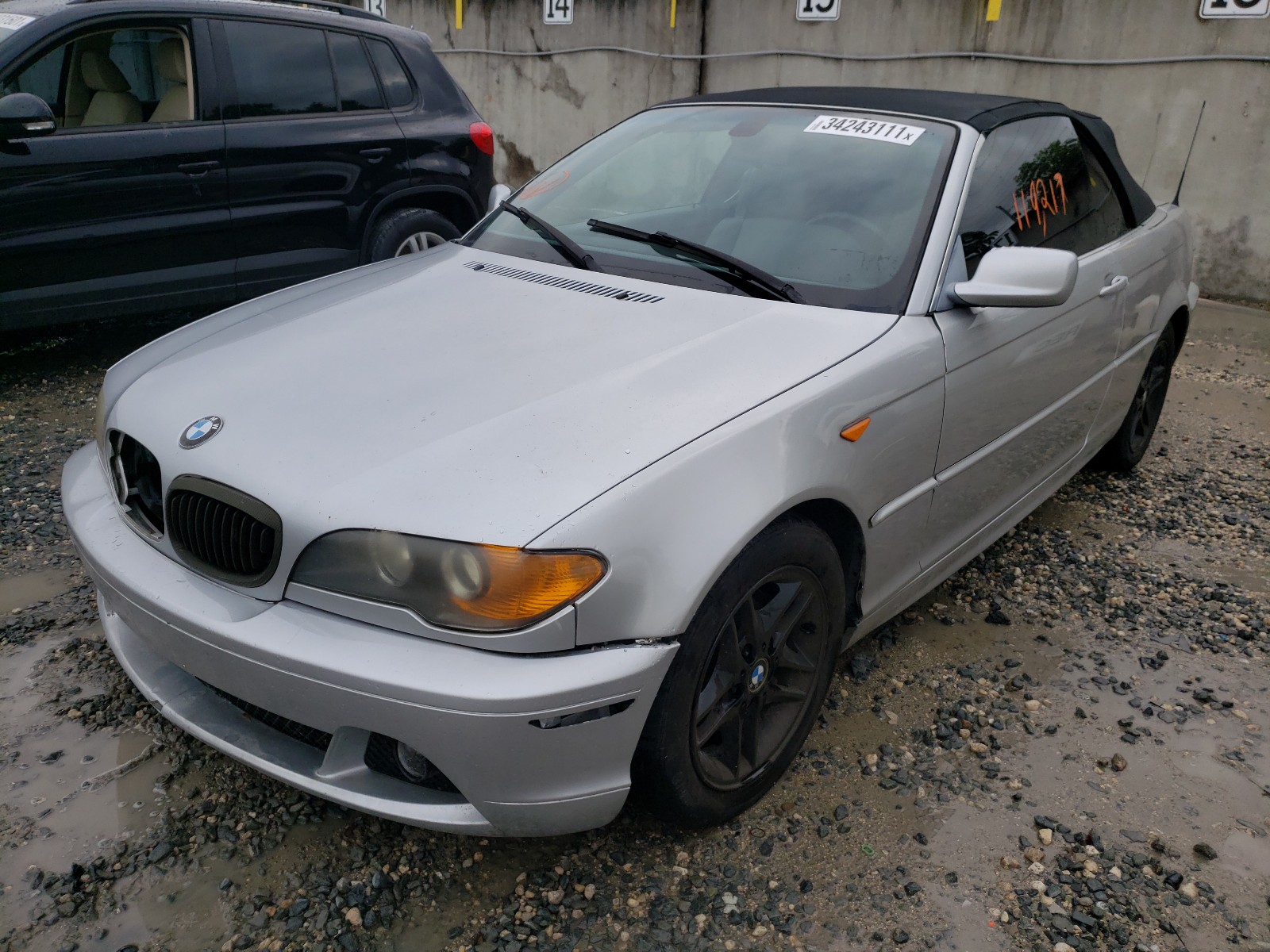 Photo 1 VIN: WBABW334X4PL28124 - BMW 325 CI 