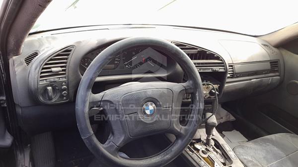 Photo 14 VIN: WBACB41070FE72920 - BMW 325I 