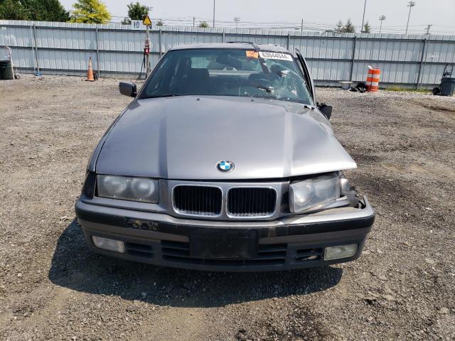 Photo 4 VIN: WBACB4313PFL01885 - BMW 3 SERIES 