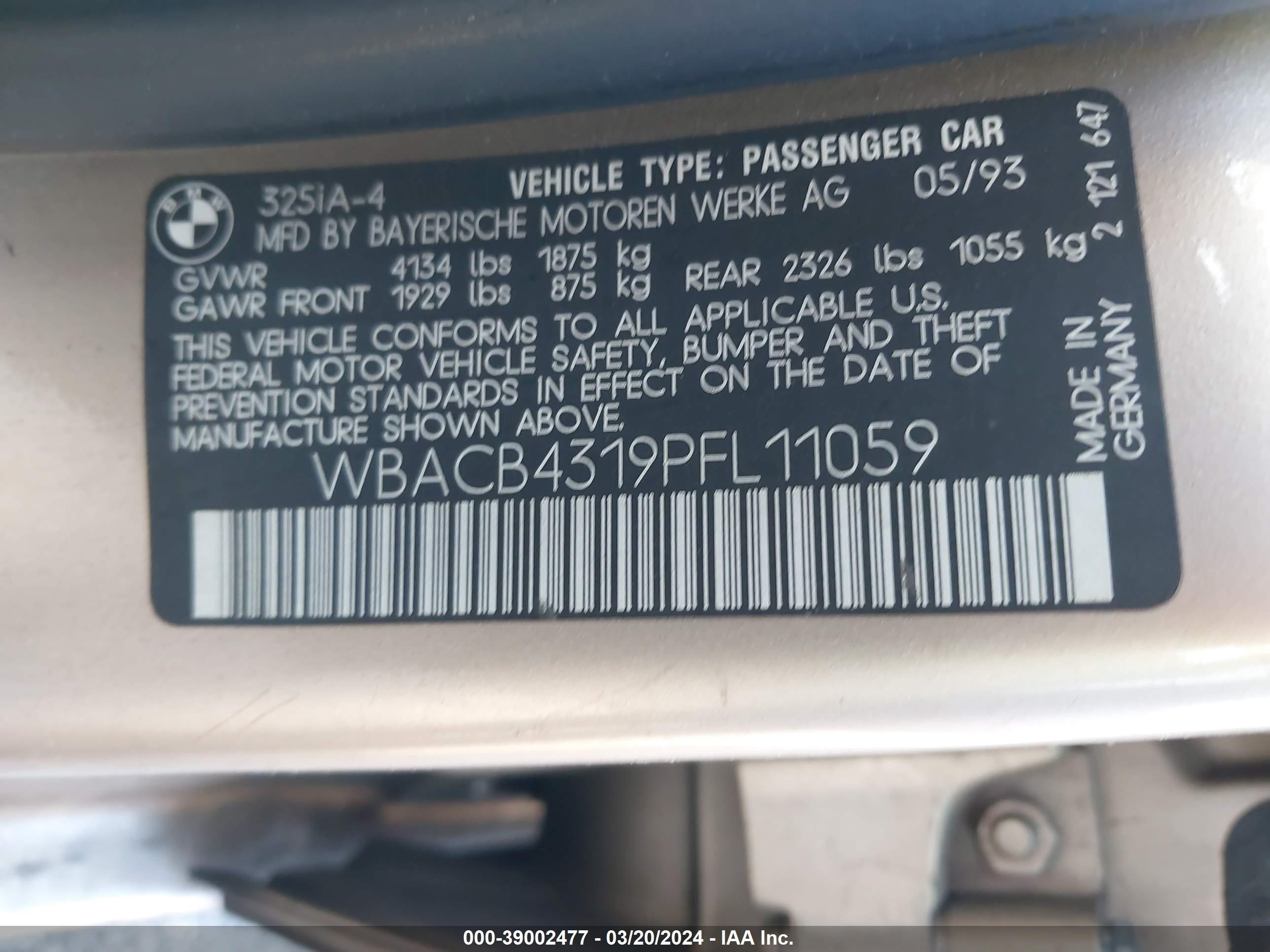 Photo 8 VIN: WBACB4319PFL11059 - BMW 3ER 