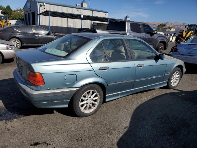 Photo 2 VIN: WBACC9321WEE60236 - BMW 318 I 