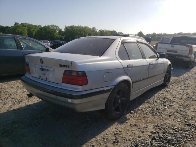 Photo 3 VIN: WBACC9322WEE60360 - BMW 318 I 