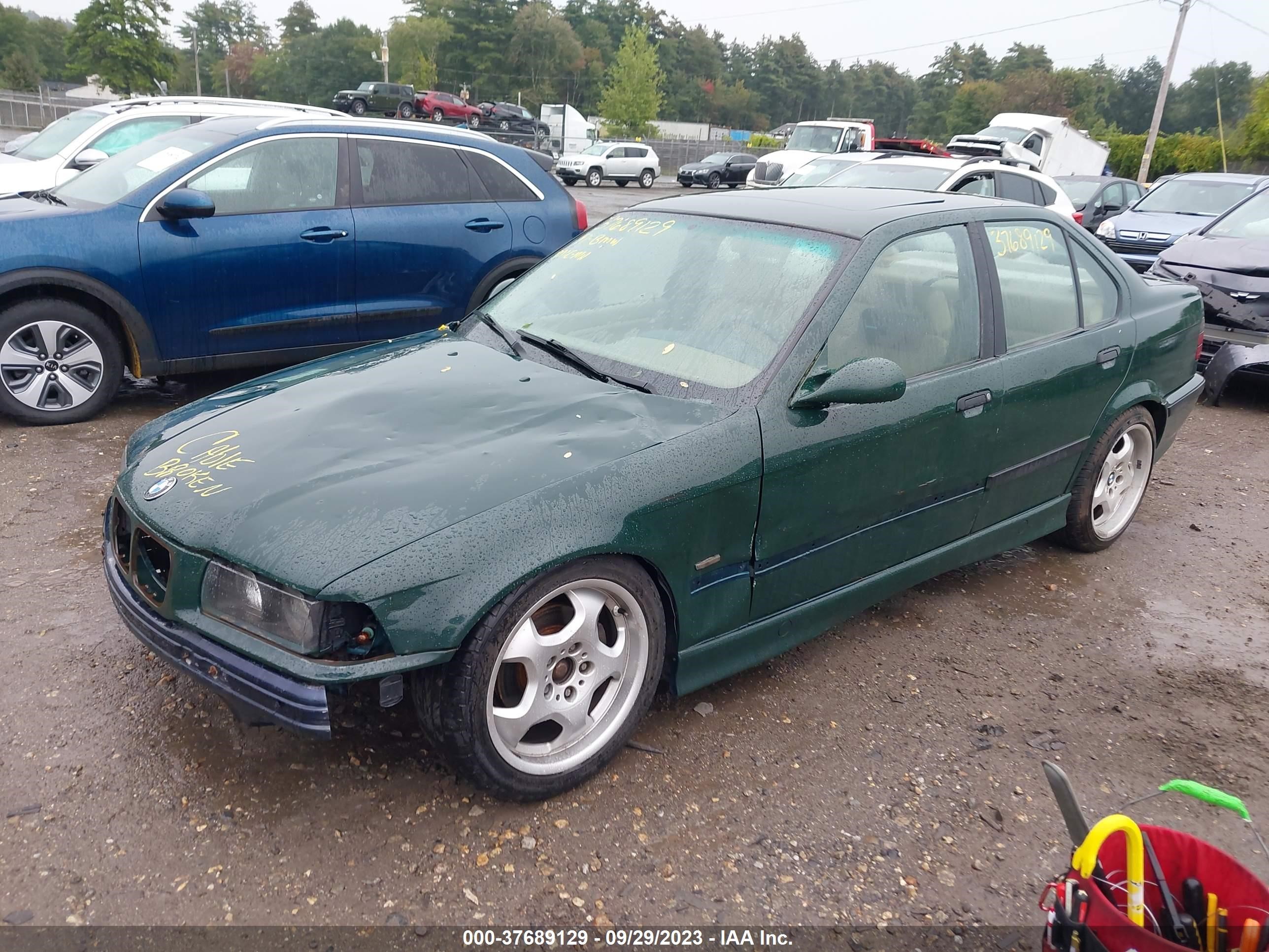 Photo 1 VIN: WBACC9323VEE57725 - BMW 3ER 