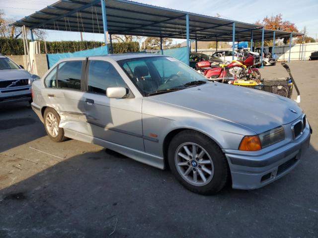 Photo 3 VIN: WBACC9328VEE57445 - BMW 318 I 