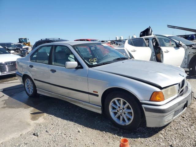 Photo 3 VIN: WBACD4326WAV64466 - BMW 328 I AUTO 