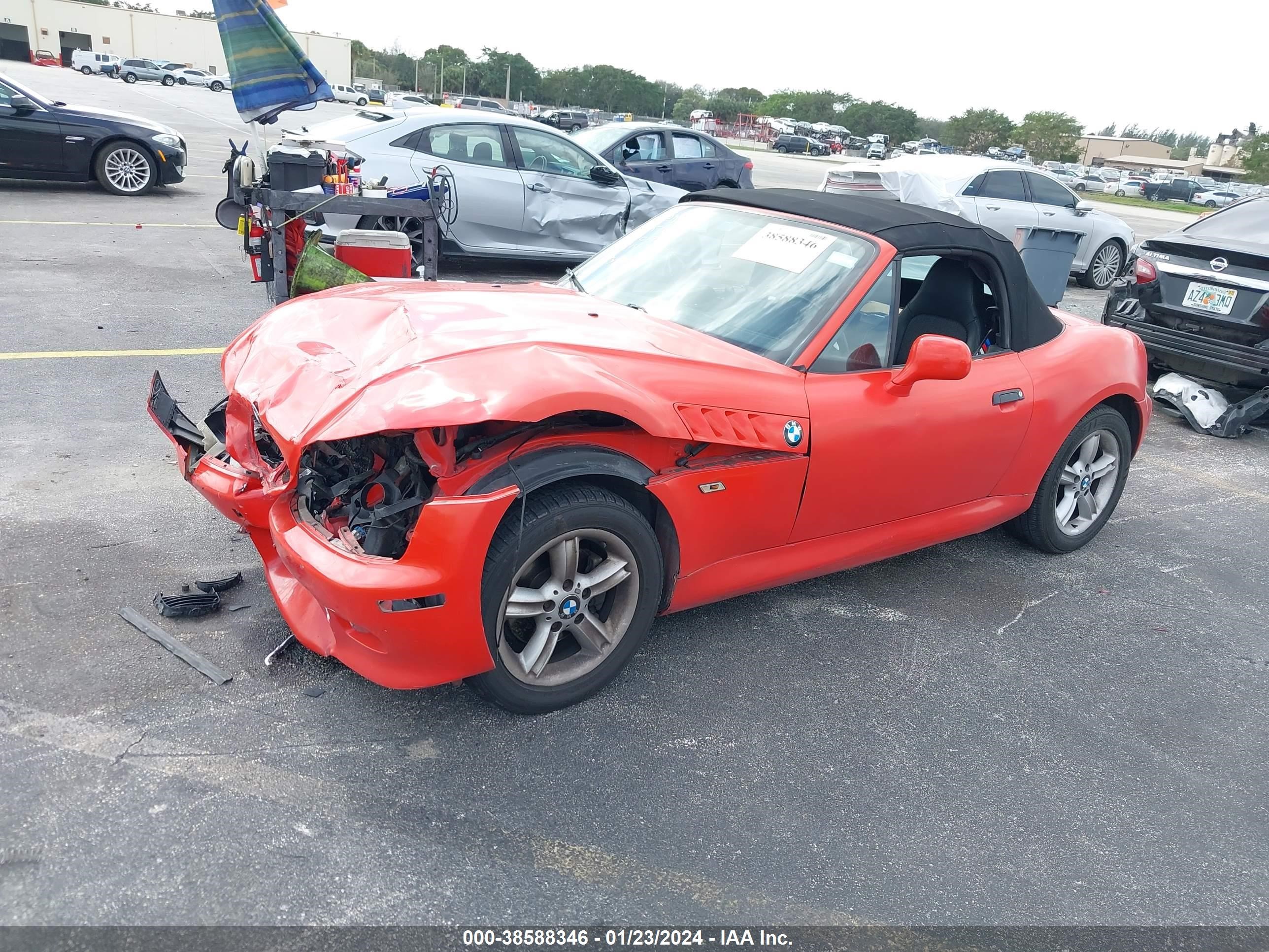 Photo 1 VIN: WBACH9340YLF89814 - BMW Z3 