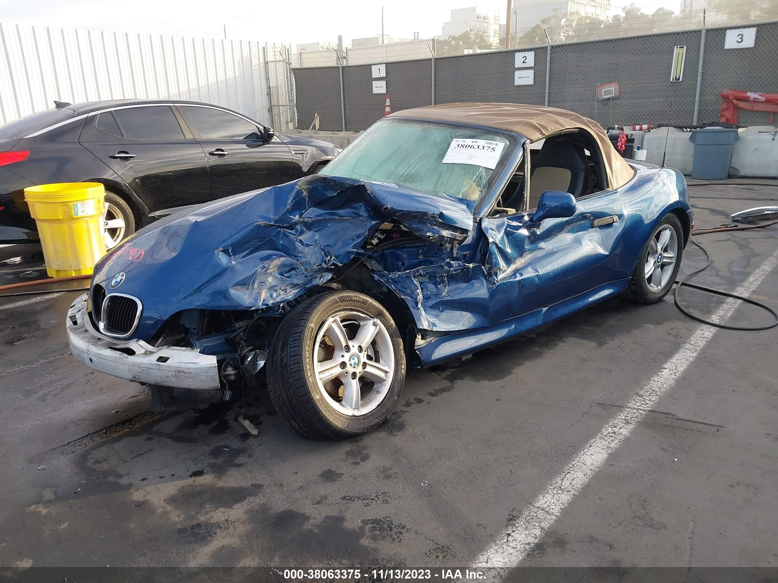 Photo 1 VIN: WBACH9345YLM92704 - BMW Z3 