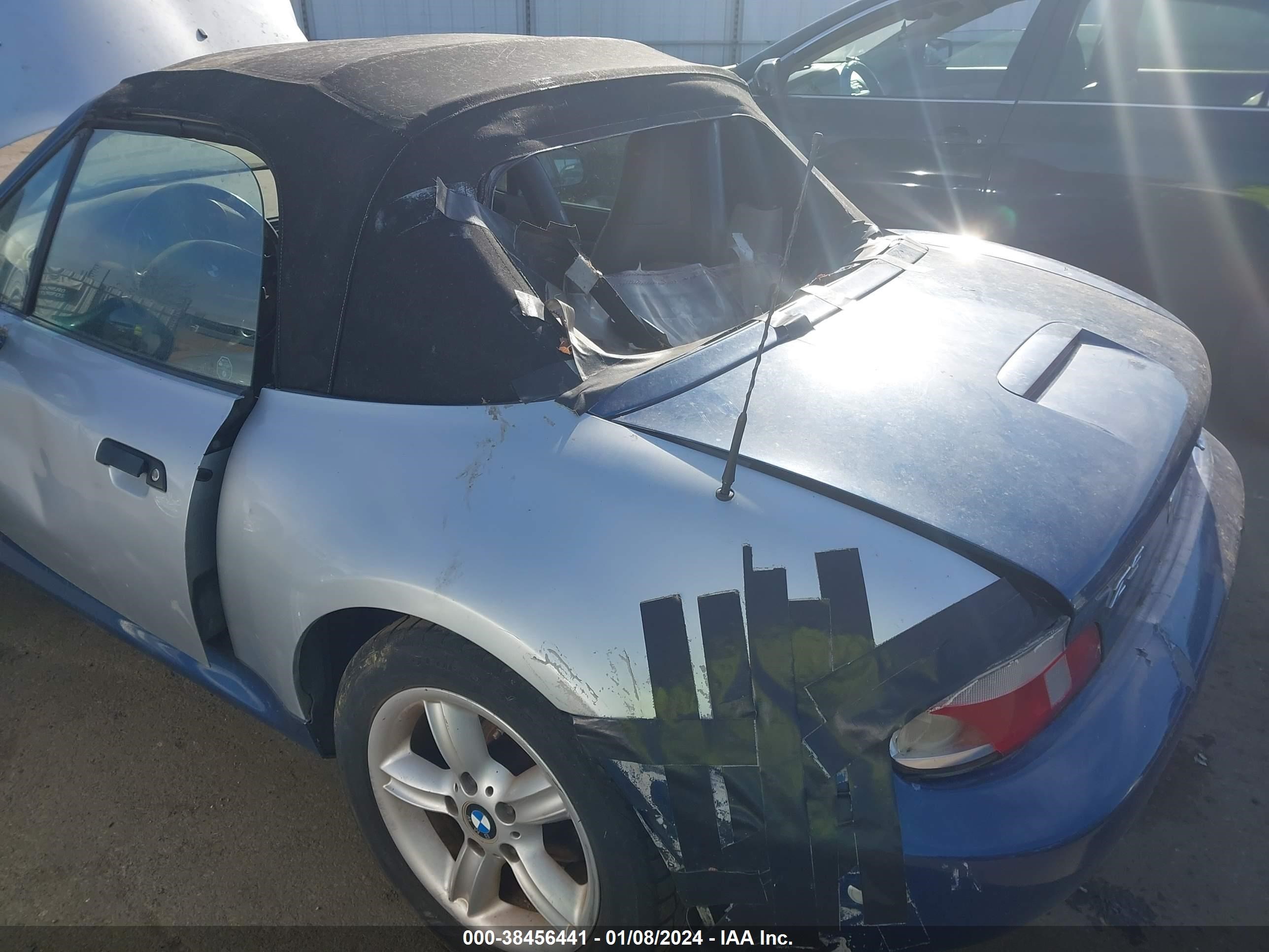 Photo 5 VIN: WBACH9346YLF91261 - BMW Z3 