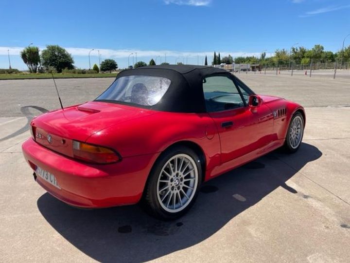 Photo 6 VIN: WBACJ11040LA71313 - BMW Z3 CONVERTIBLE 