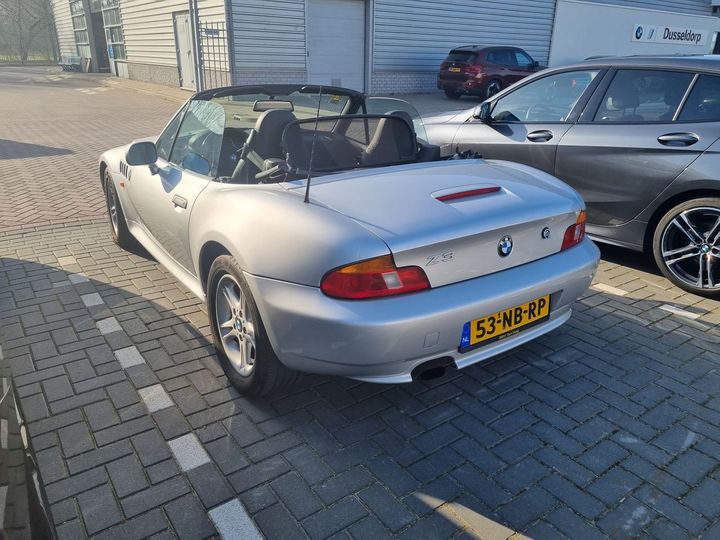 Photo 2 VIN: WBACM11070LF18689 - BMW Z3 ROADSTER 