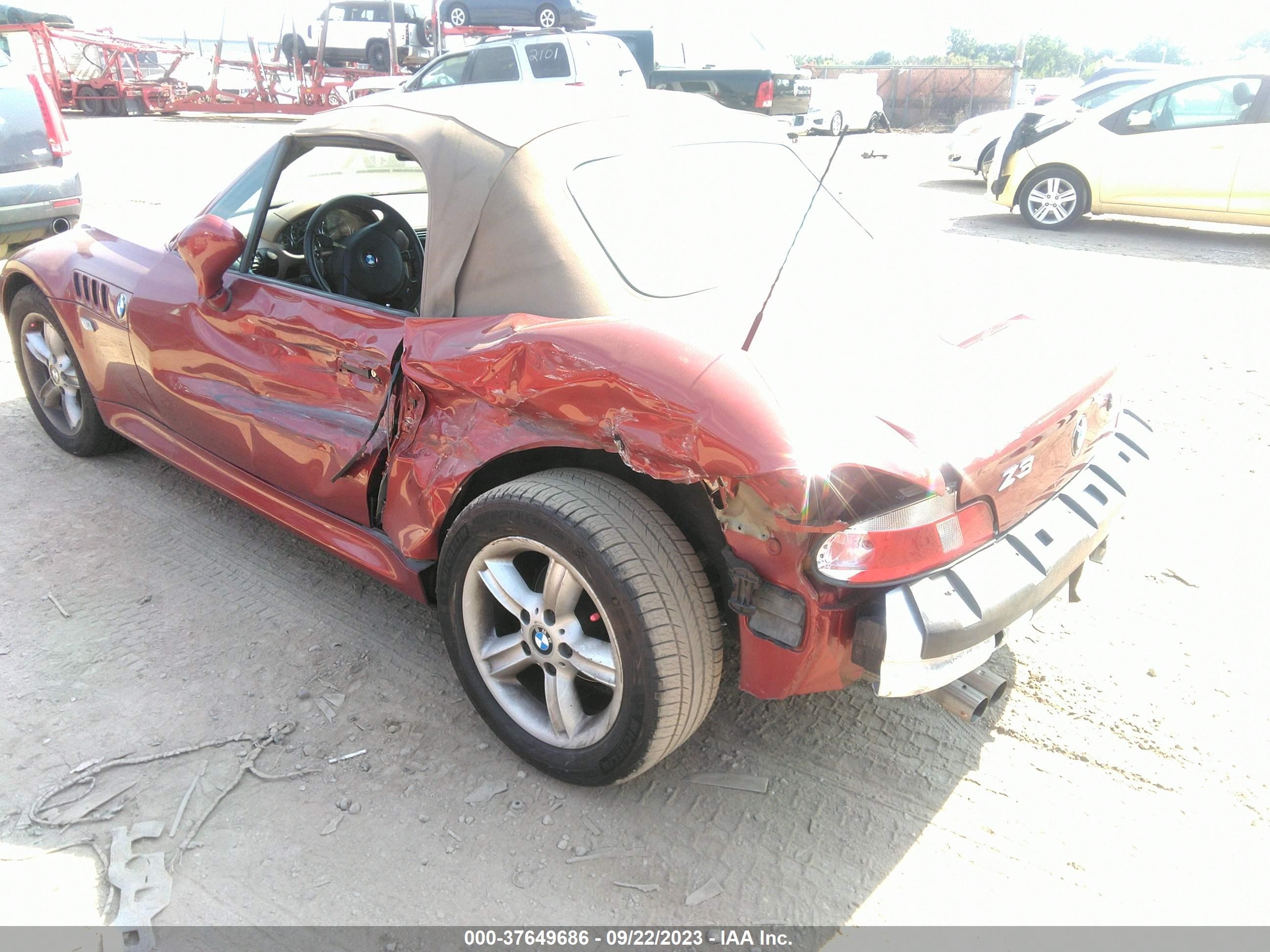 Photo 2 VIN: WBACN334X1LM02359 - BMW Z3 