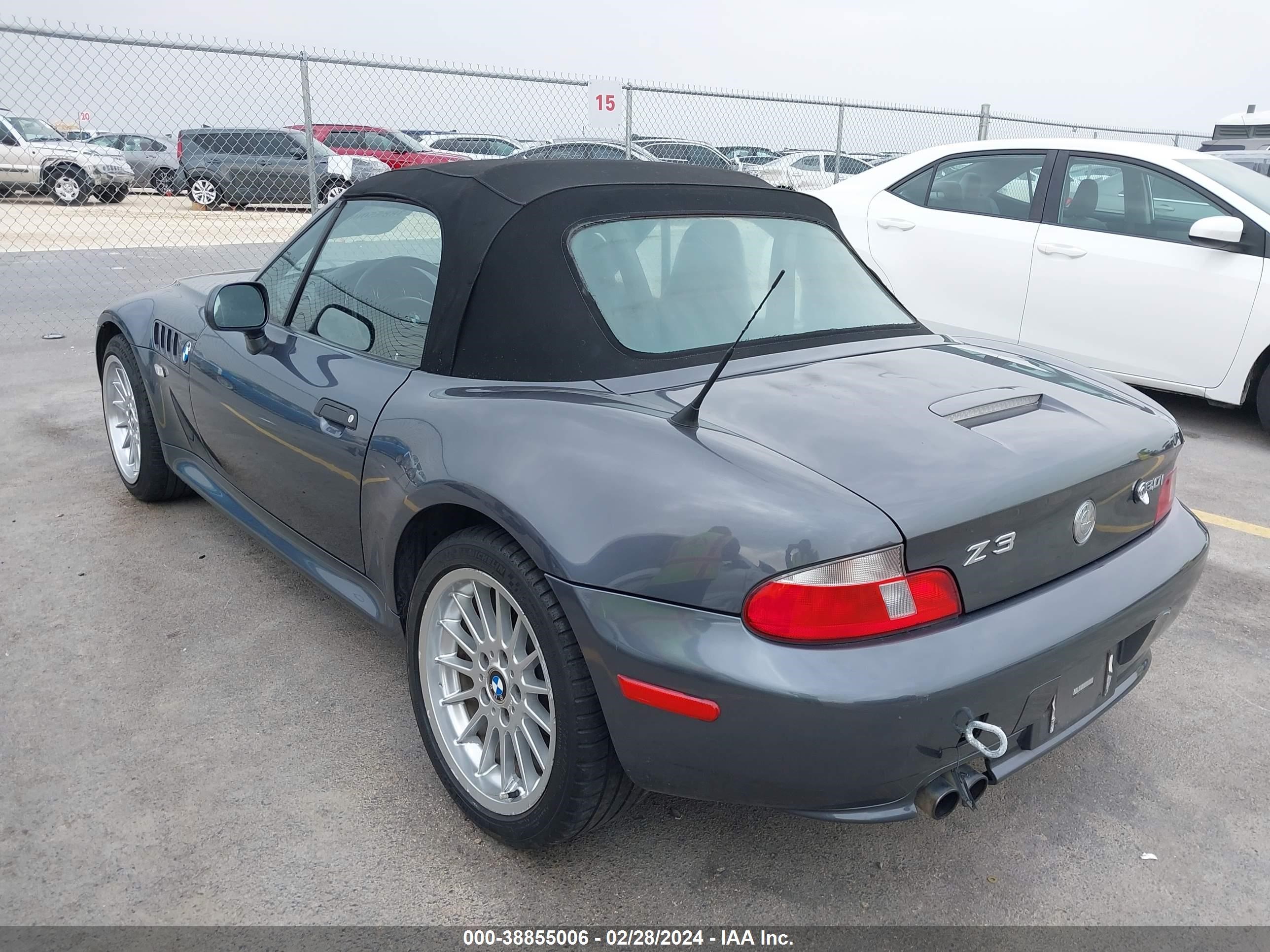 Photo 2 VIN: WBACN53421LL46560 - BMW Z3 