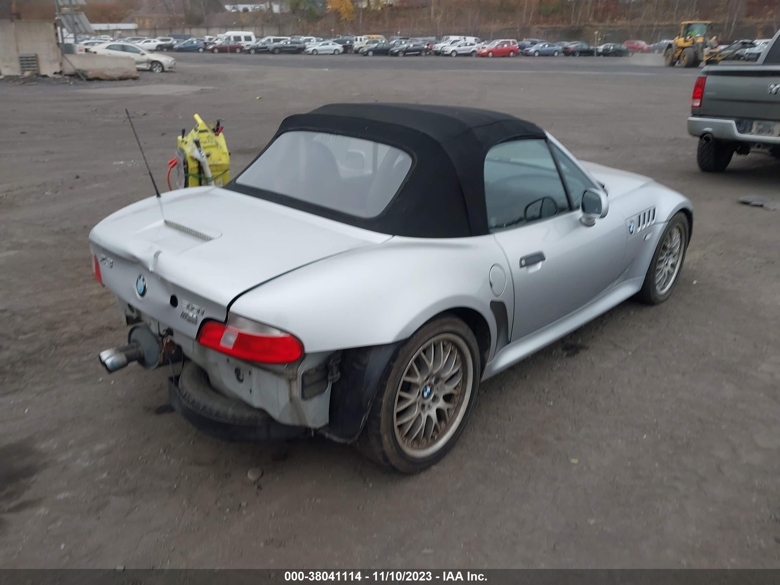 Photo 3 VIN: WBACN53471LL46425 - BMW Z3 