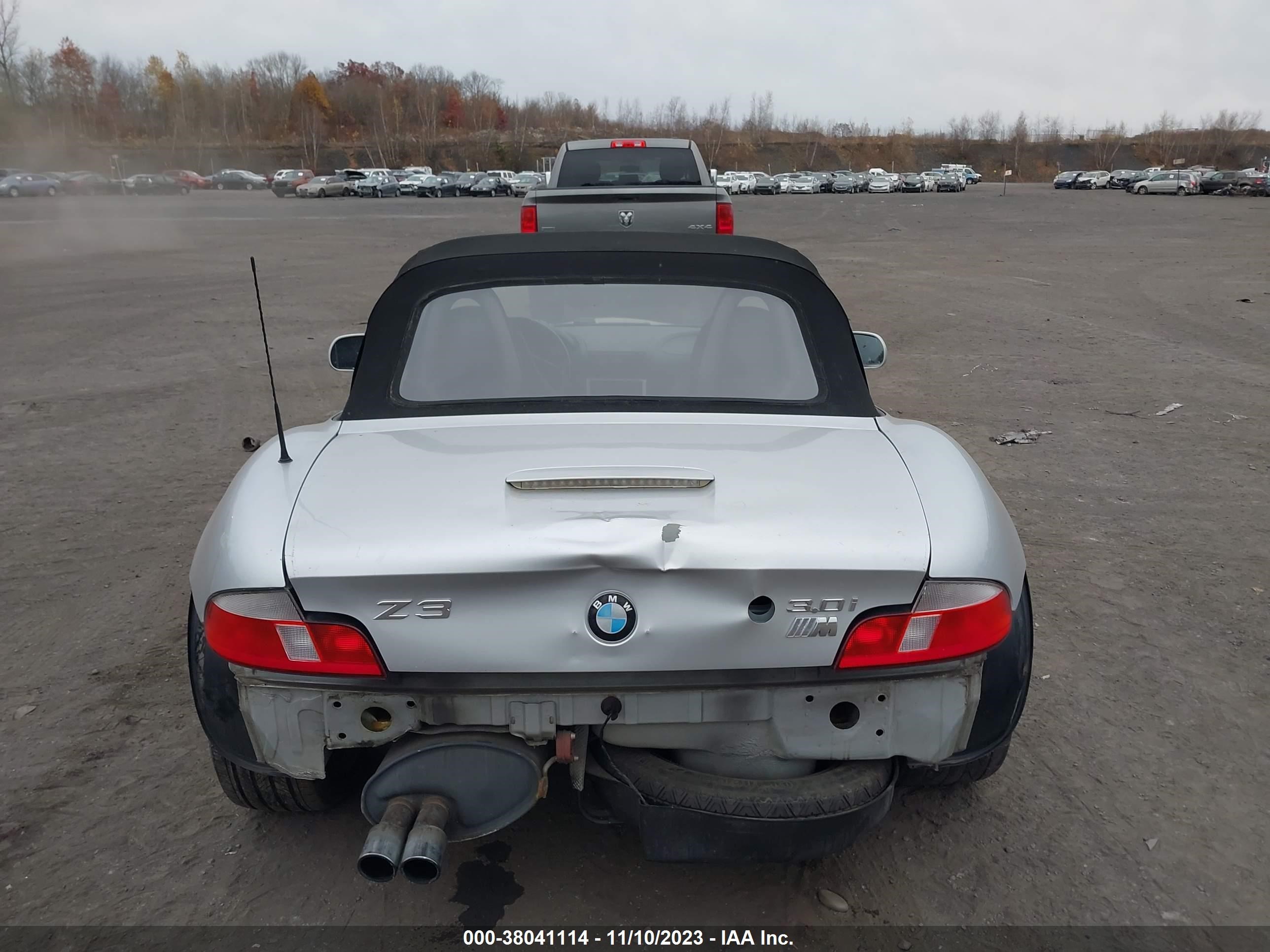 Photo 5 VIN: WBACN53471LL46425 - BMW Z3 