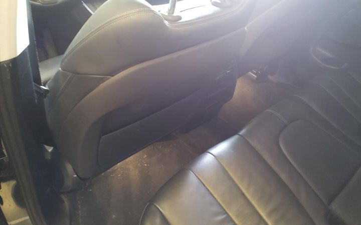 Photo 39 VIN: WBACR61080LH87069 - BMW X5 