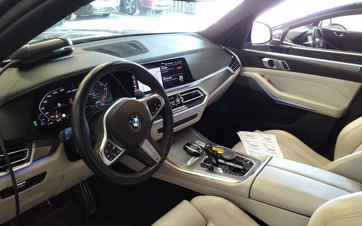 Photo 14 VIN: WBACV010009B86115 - BMW X5 