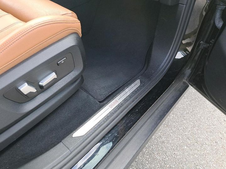 Photo 29 VIN: WBACV410X09E21837 - BMW X5 