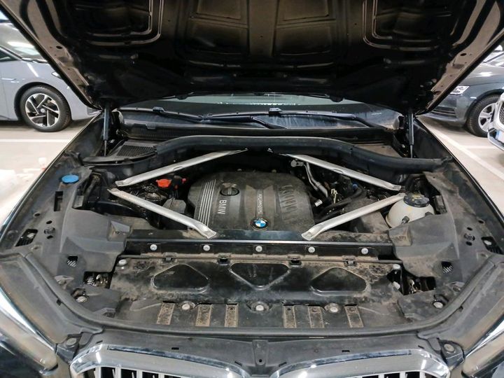 Photo 9 VIN: WBACV61010LJ87907 - BMW X5 