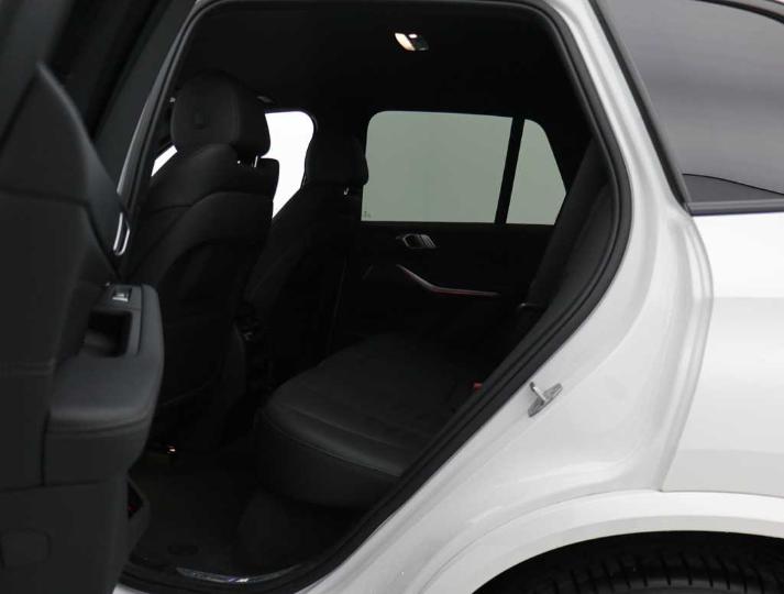Photo 7 VIN: WBACV61070LJ83988 - BMW X5 18 