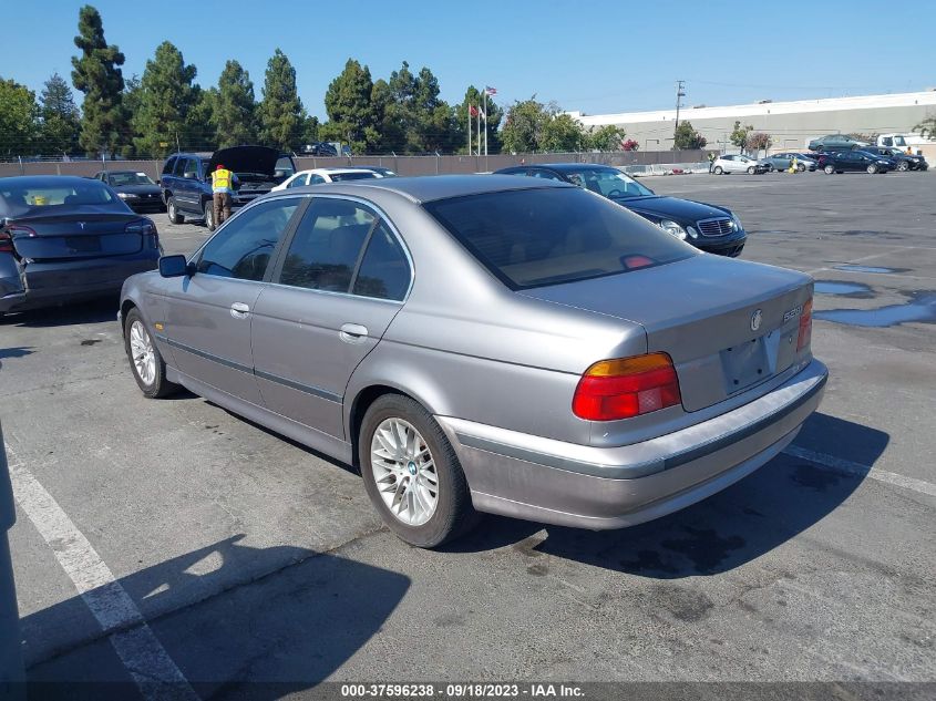 Photo 2 VIN: WBADD6320VBW22967 - BMW 5ER 