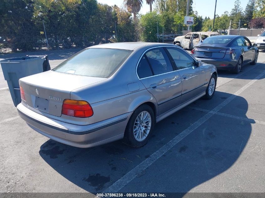 Photo 3 VIN: WBADD6320VBW22967 - BMW 5ER 