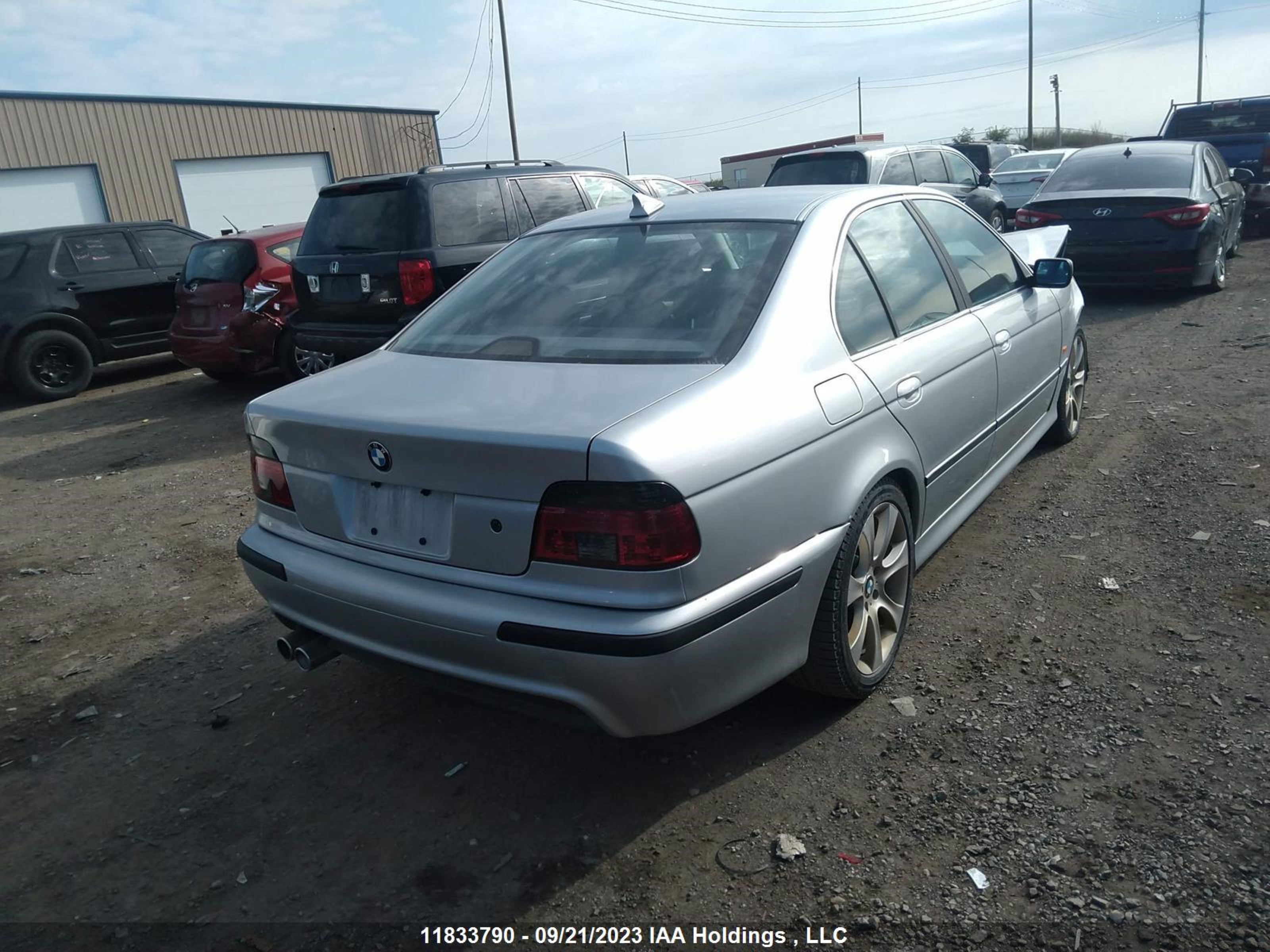 Photo 3 VIN: WBADD6320WBW45098 - BMW 5ER 