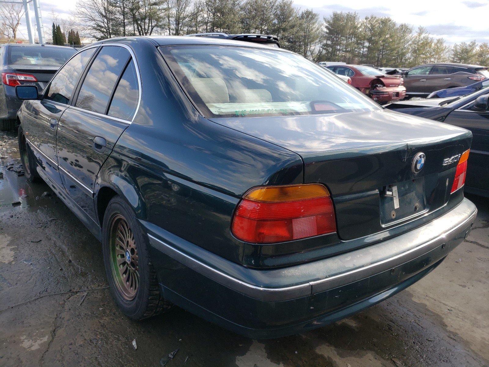 Photo 2 VIN: WBADE6320VBW55108 - BMW 540 I AUTO 