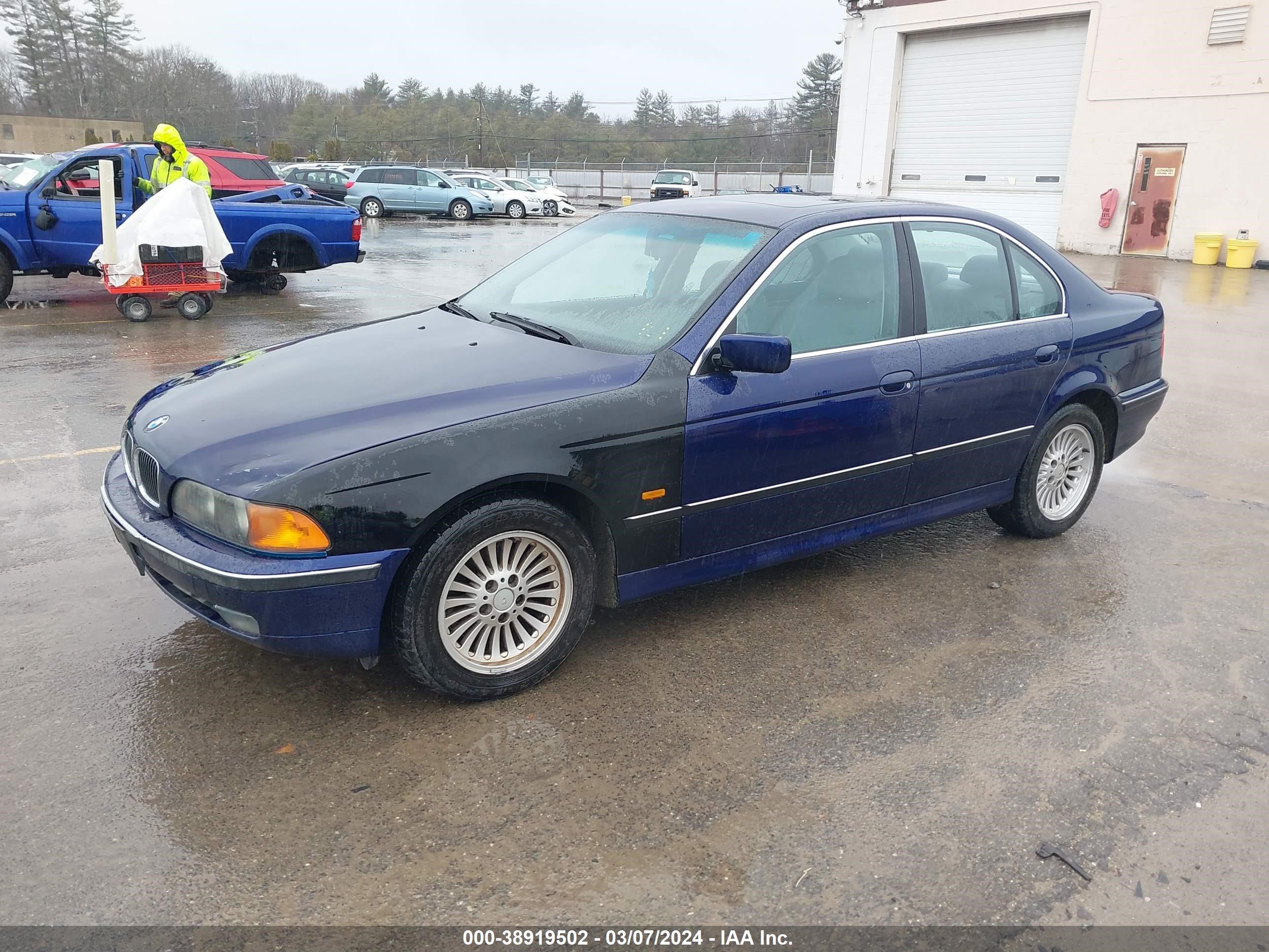 Photo 1 VIN: WBADE6324VBW53507 - BMW 5ER 