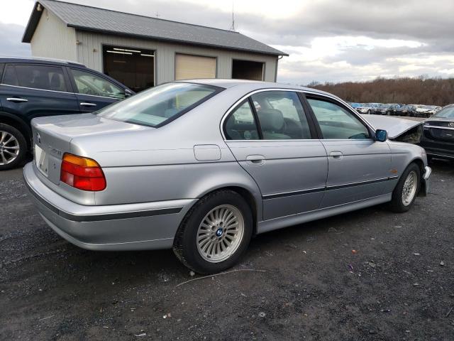 Photo 2 VIN: WBADE632XVBW50448 - BMW 5 SERIES 