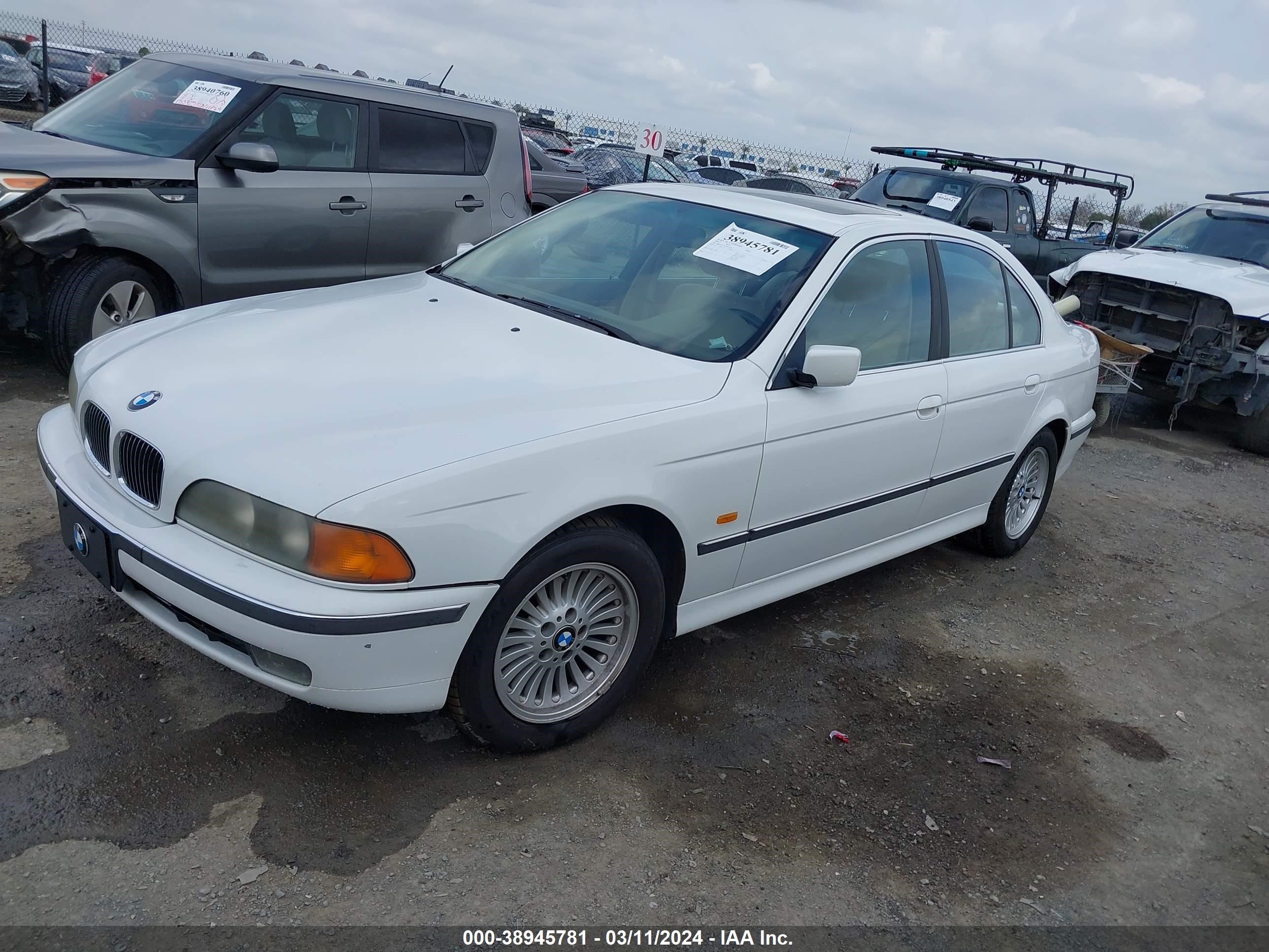 Photo 1 VIN: WBADE632XVBW51003 - BMW 5ER 