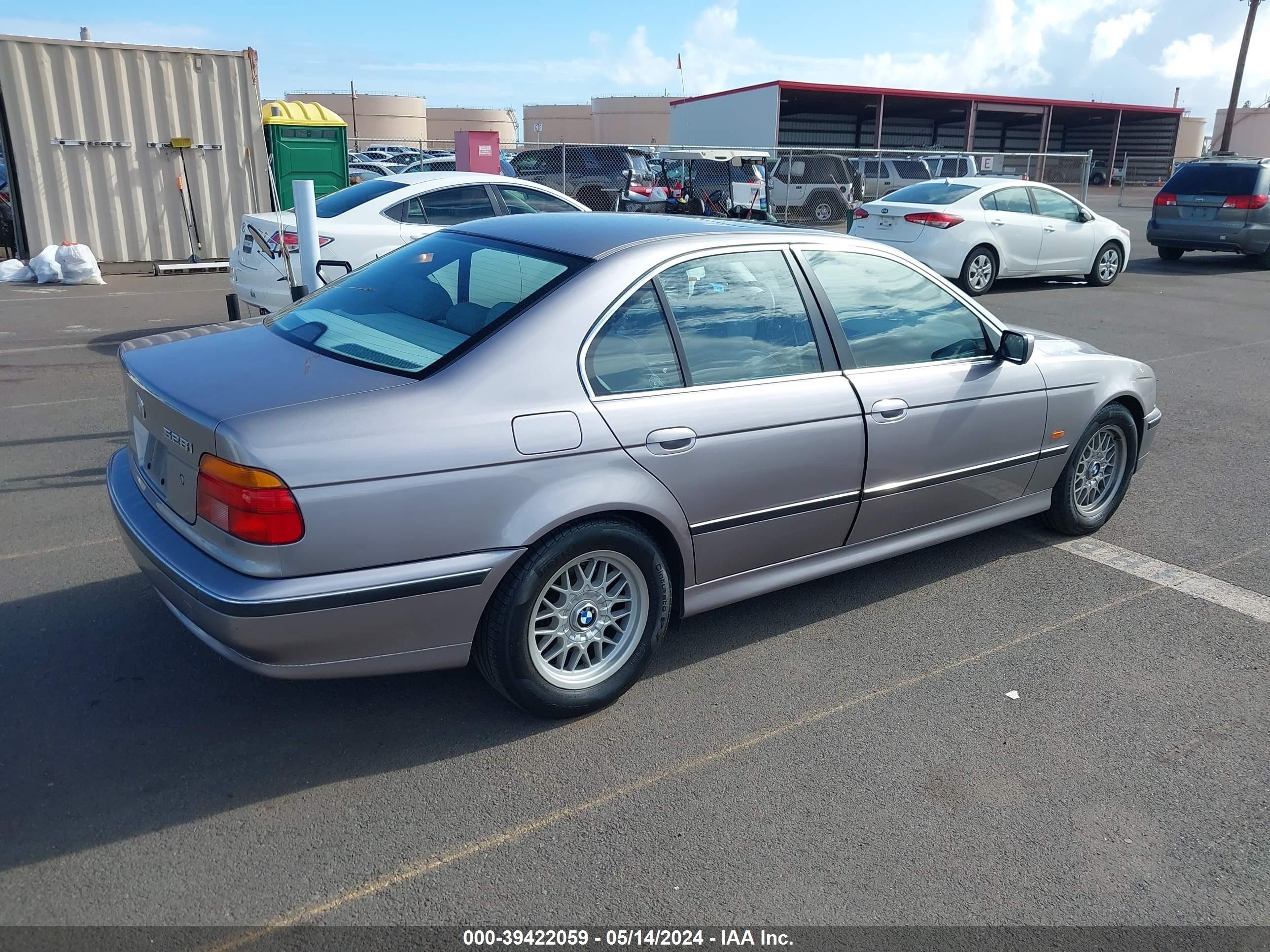 Photo 3 VIN: WBADM6335XBY23971 - BMW 5ER 