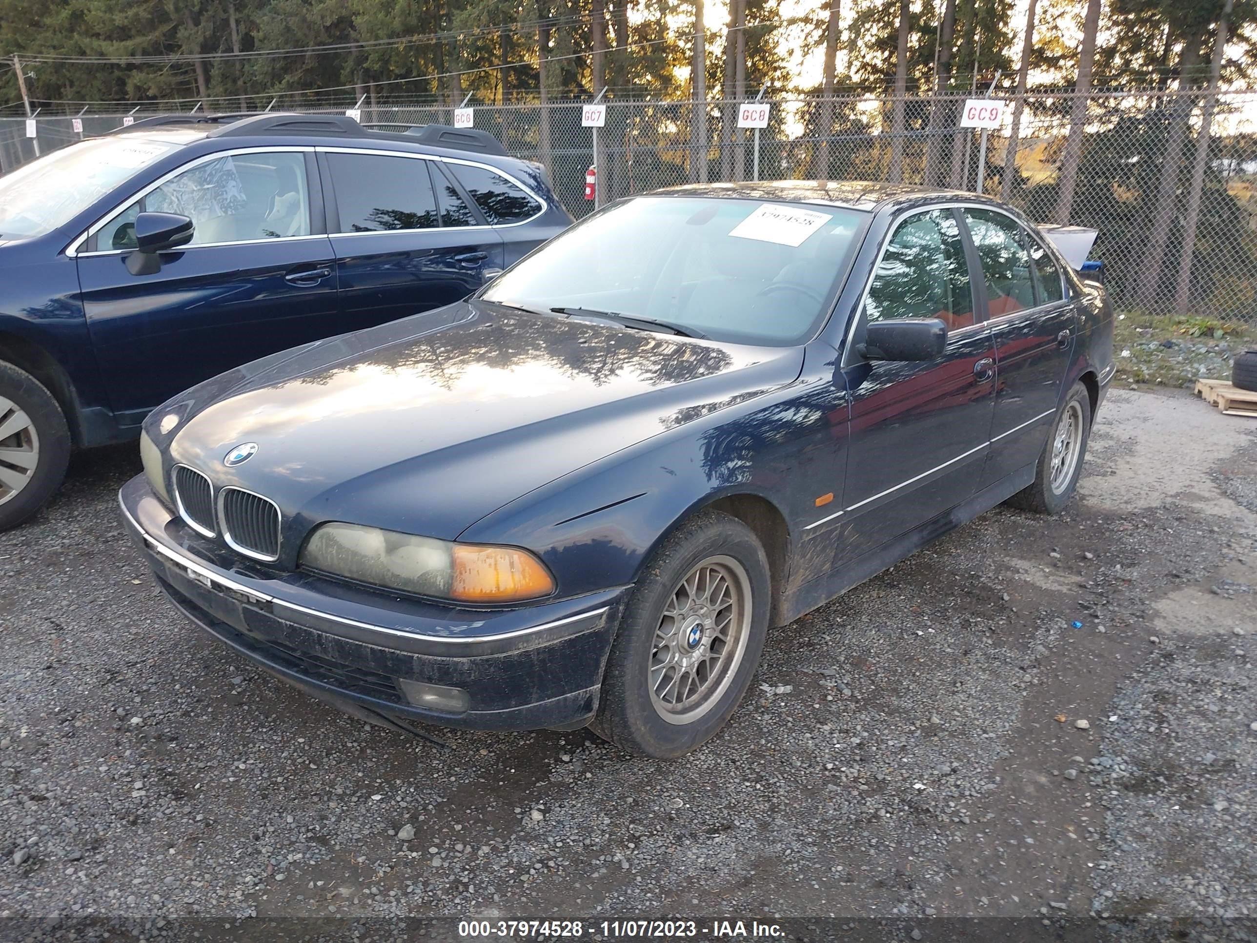 Photo 1 VIN: WBADM6340YGU20977 - BMW 5ER 