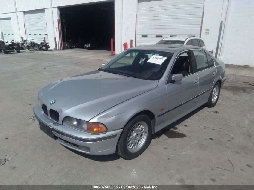 Photo 1 VIN: WBADM6340YGU25595 - BMW 5ER 