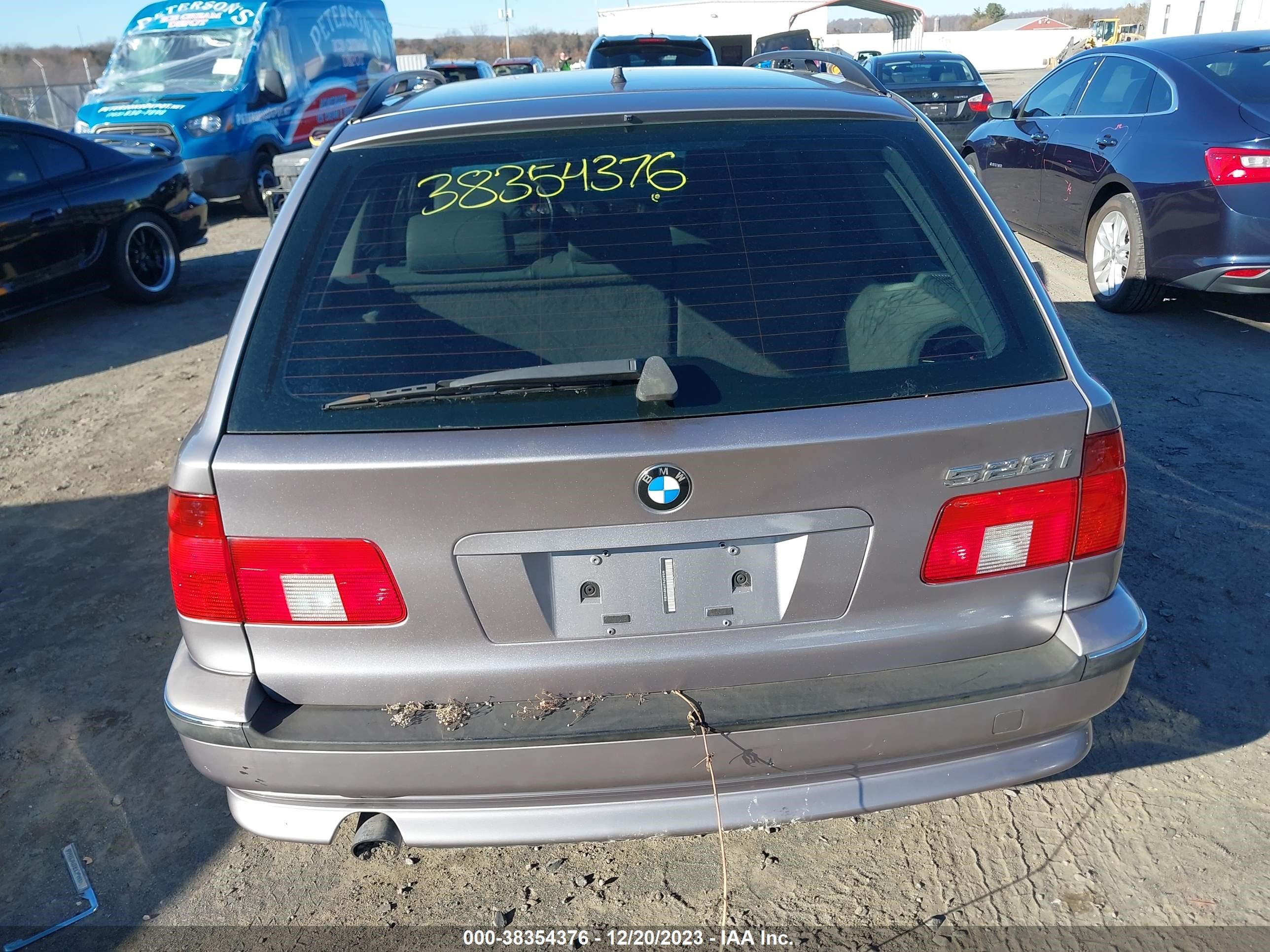 Photo 15 VIN: WBADP6339XBV61816 - BMW 5ER 