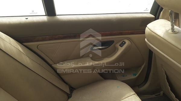 Photo 17 VIN: WBADT21052GZ08034 - BMW 520 