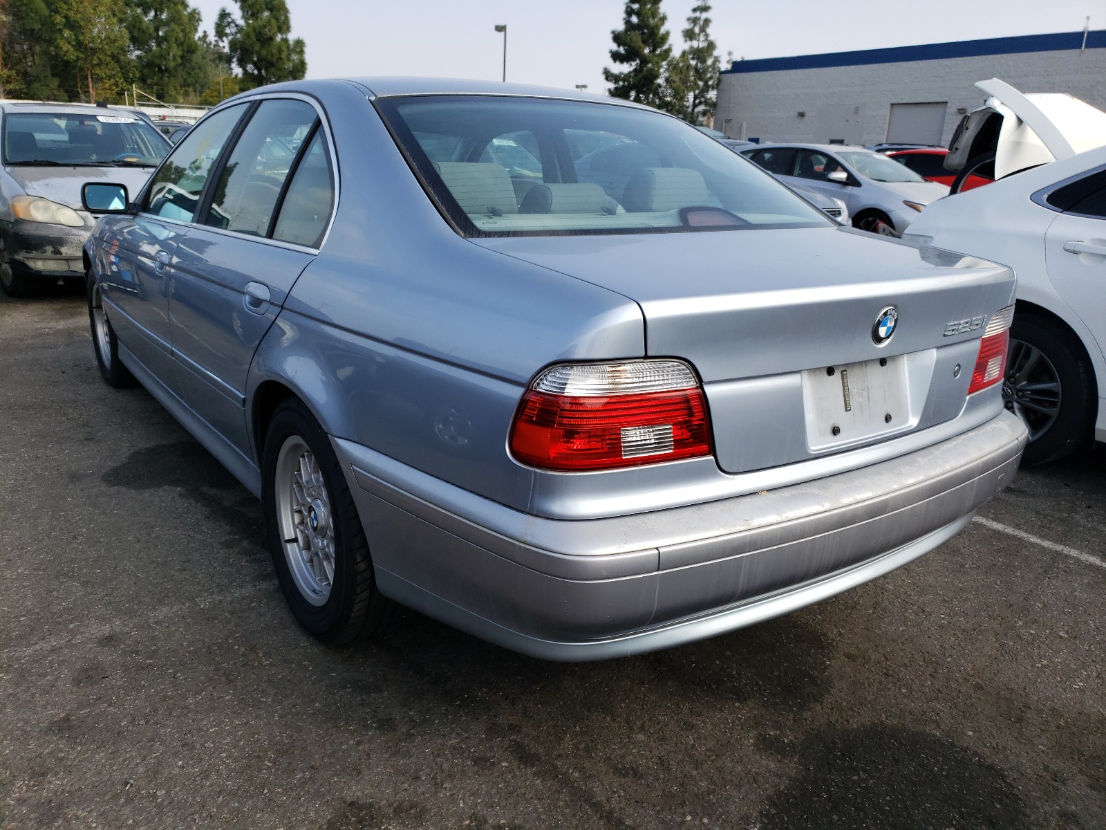 Photo 2 VIN: WBADT43492GY97504 - BMW 525 I AUTO 